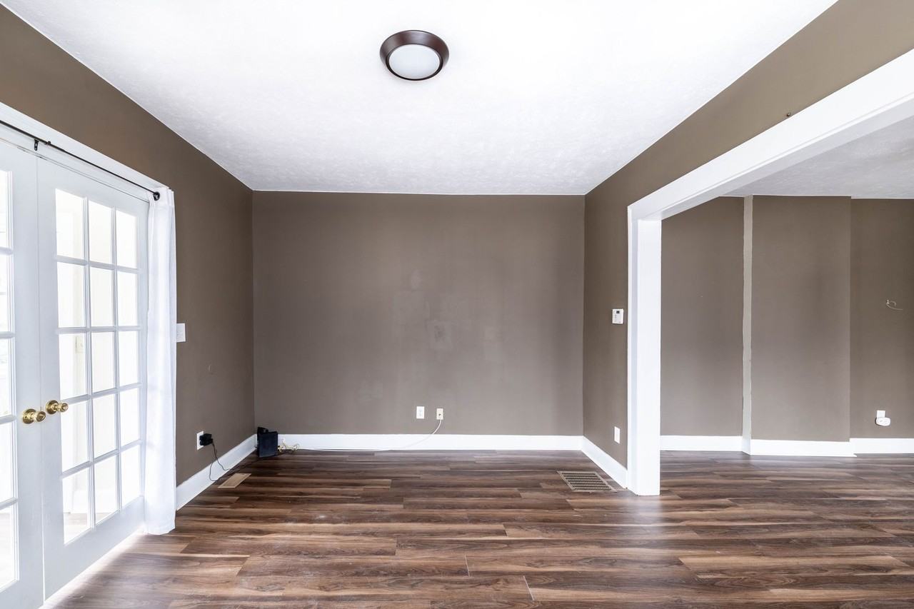 2901 N Talbott St - Photo 7 of 24