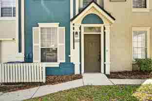 13703 Richmond Park Dr N #1402 - Photo 1 of 1