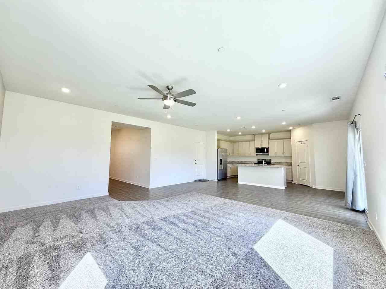 80425 Enclave Ct - Photo 4 of 25