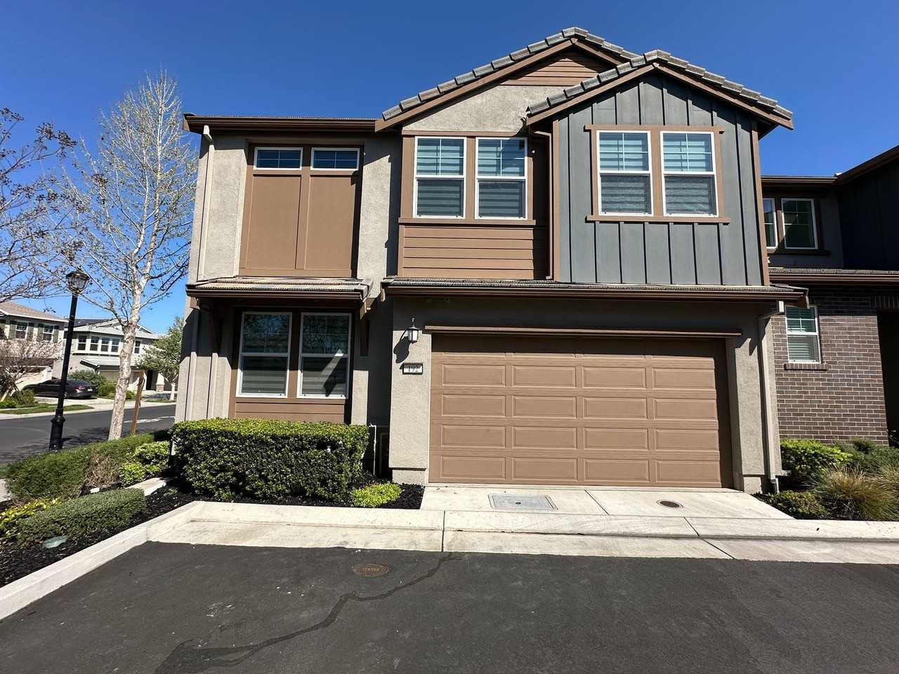 192 W Ramsey Dr - Photo 2 of 28