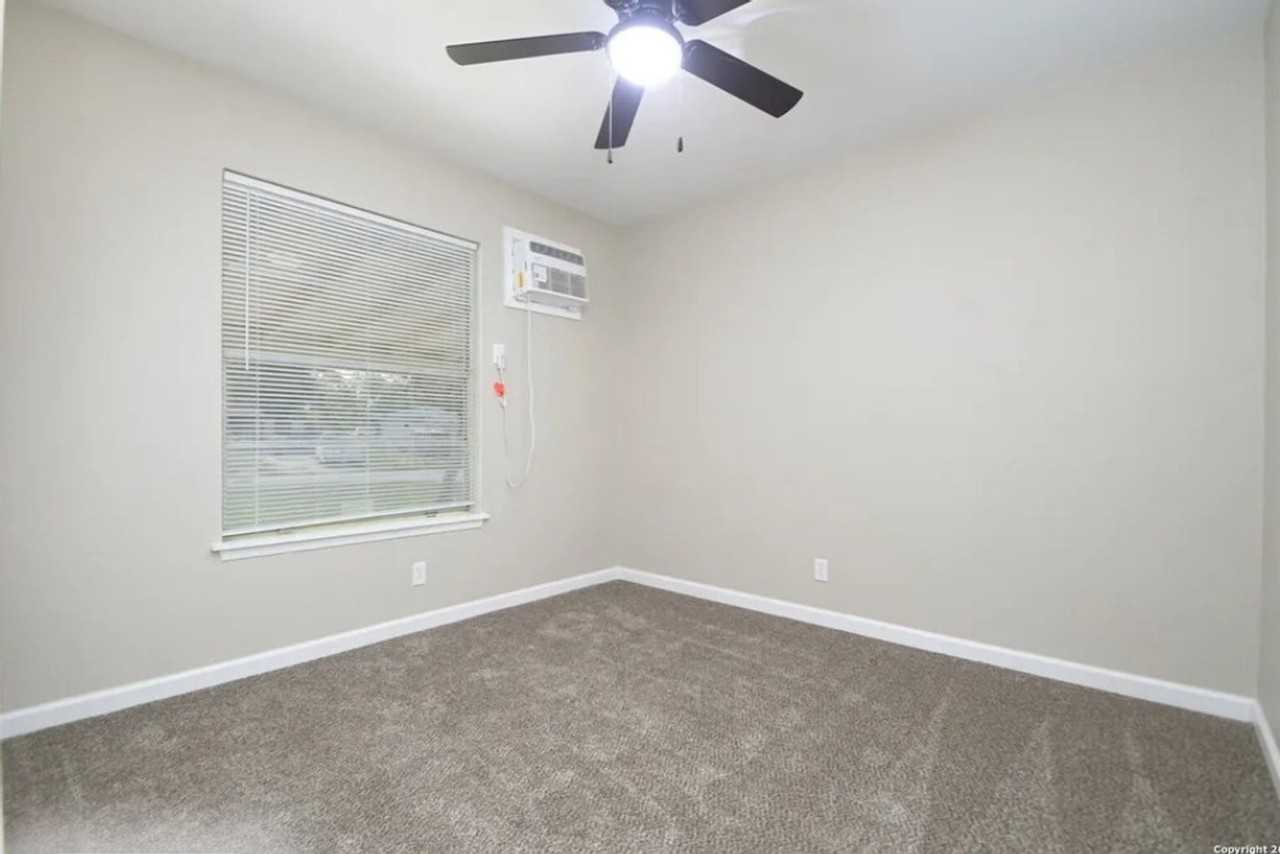 159 Wayfarer Pl - Photo 7 of 12