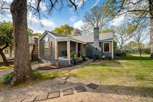 featured image of 209 W G Ave ##N