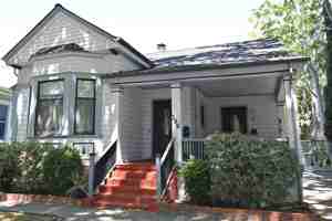 featured image of 396 N 2nd St