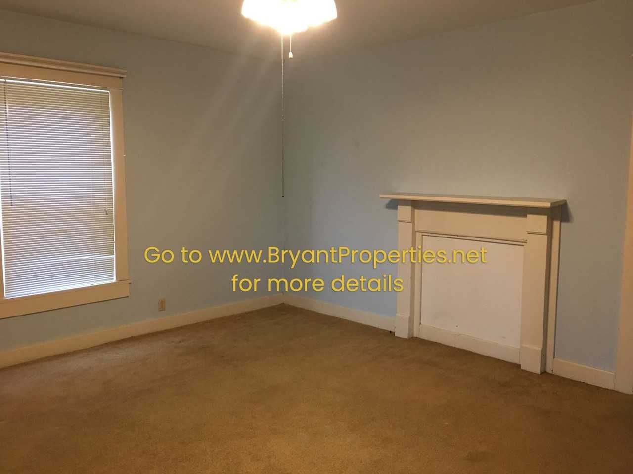 1584 Latimer Ln - Photo 2 of 7