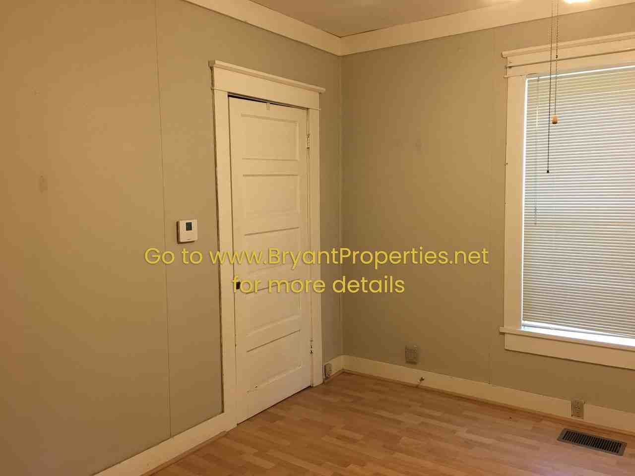 1584 Latimer Ln - Photo 4 of 7