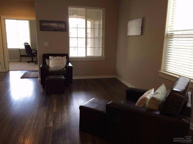 61055 Se Ambassador Dr - Photo 6 of 27