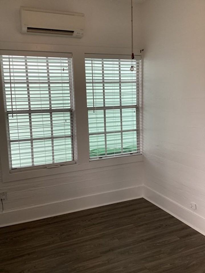 725 Southard St - Photo 2 of 18