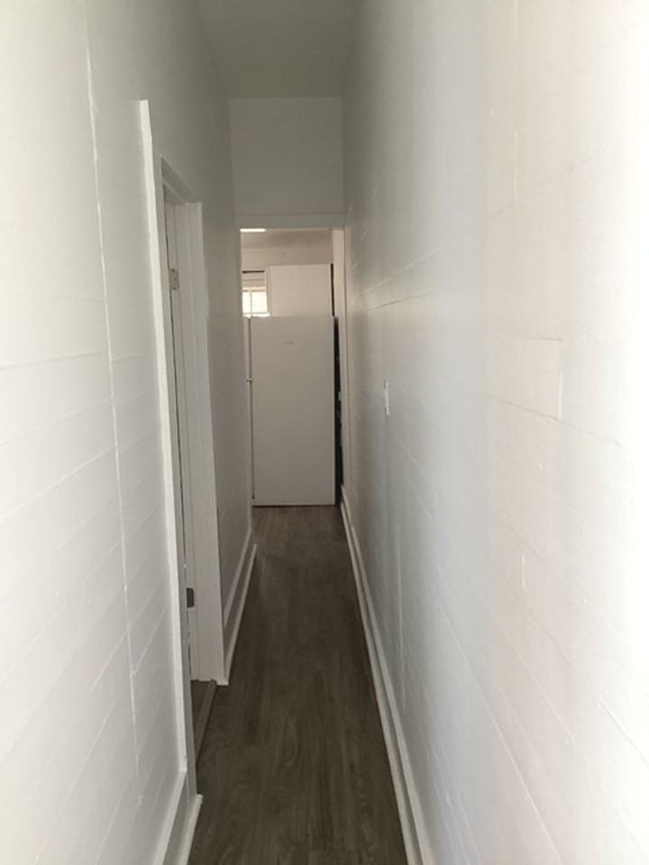 725 Southard St - Photo 4 of 18