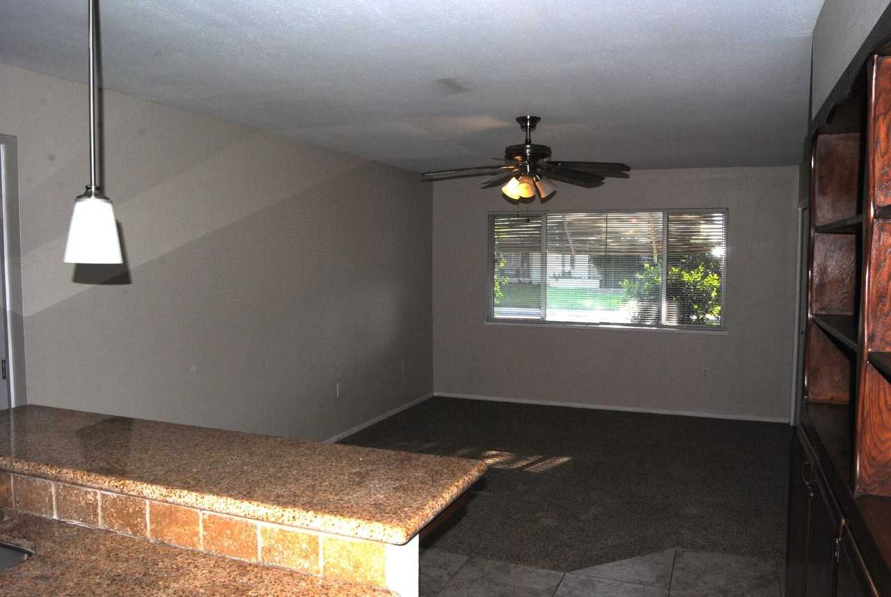 5701 Daggett Ave - Photo 6 of 15