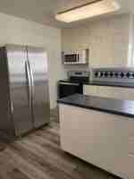 featured image of 400 4th Ave Ne