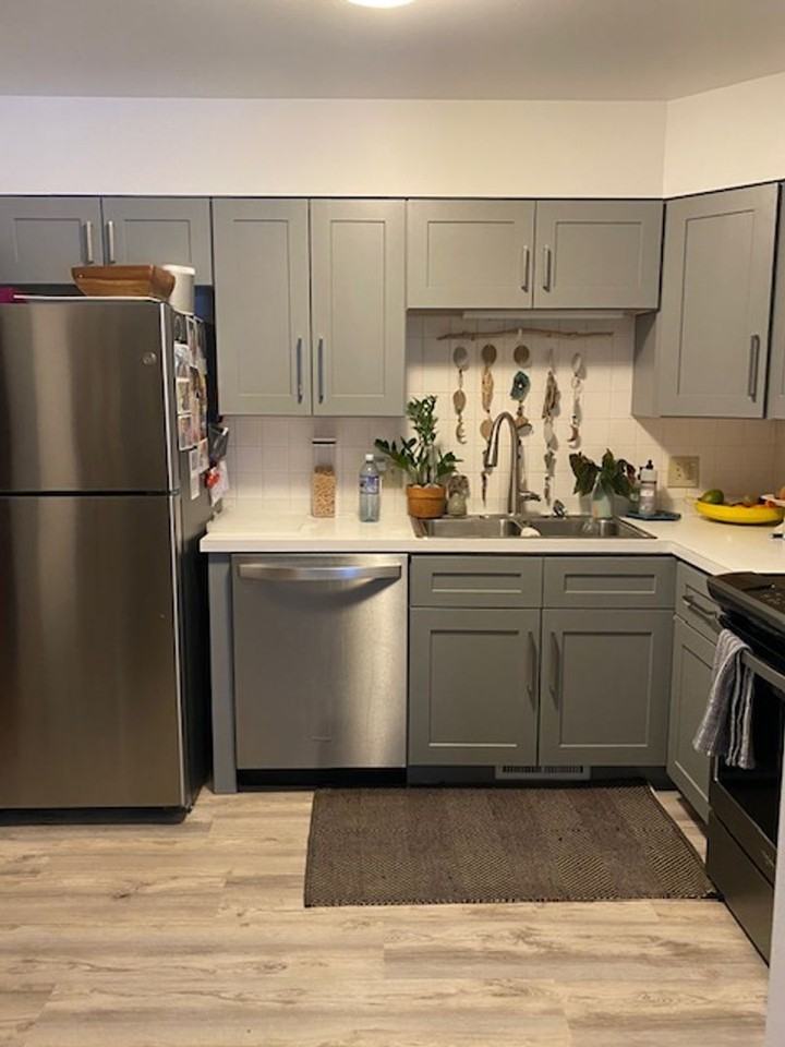 957 Roxwood Ln #C - Photo 4 of 15