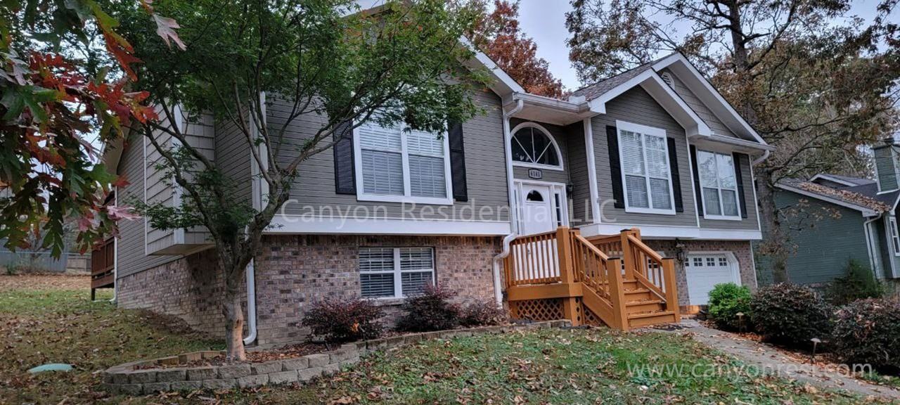 6141 Blue Ash Dr - Photo 2 of 34