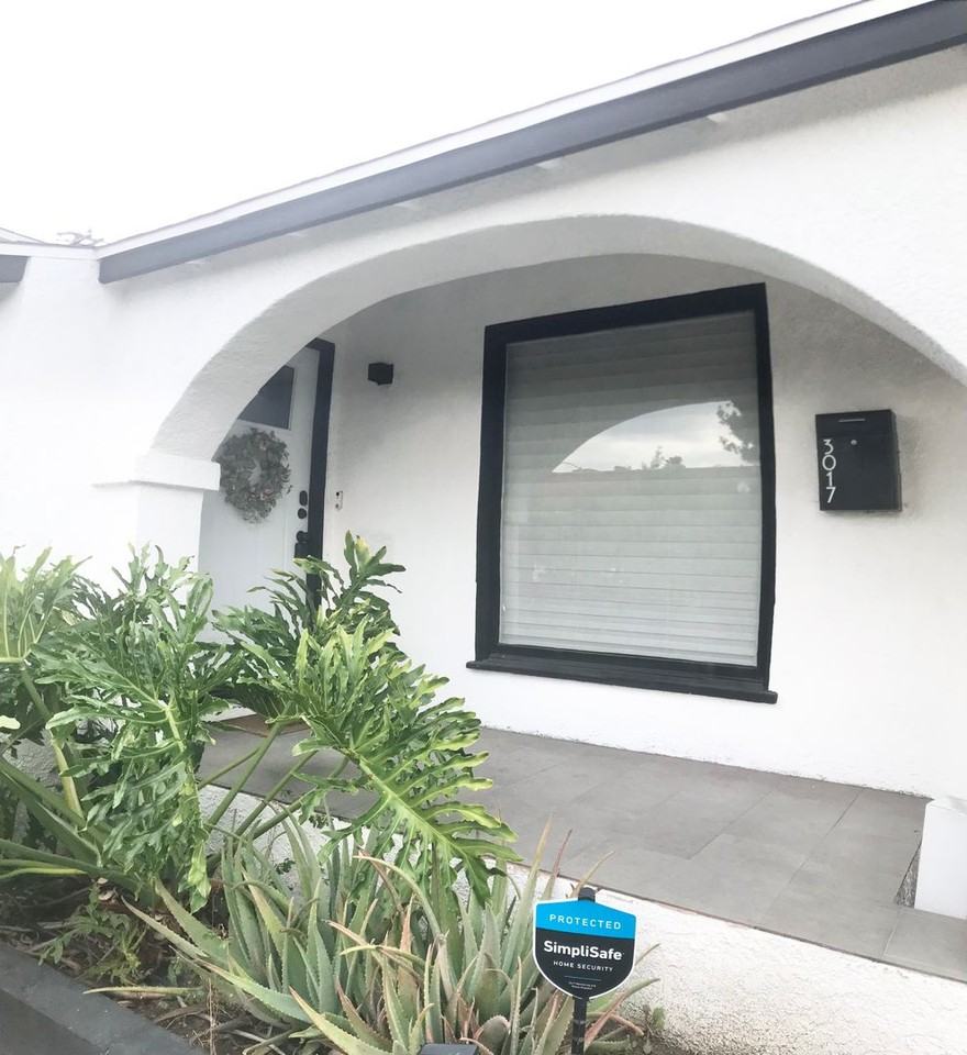 3017 W 84th St - Photo 3 of 19