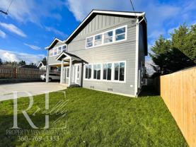 1702 13th St #202B - Photo 1 of 1