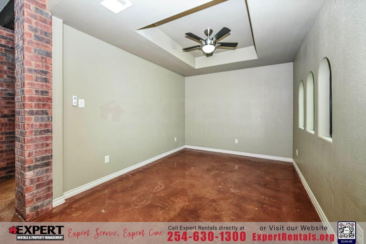 7100 Almond Dr - Photo 4 of 25