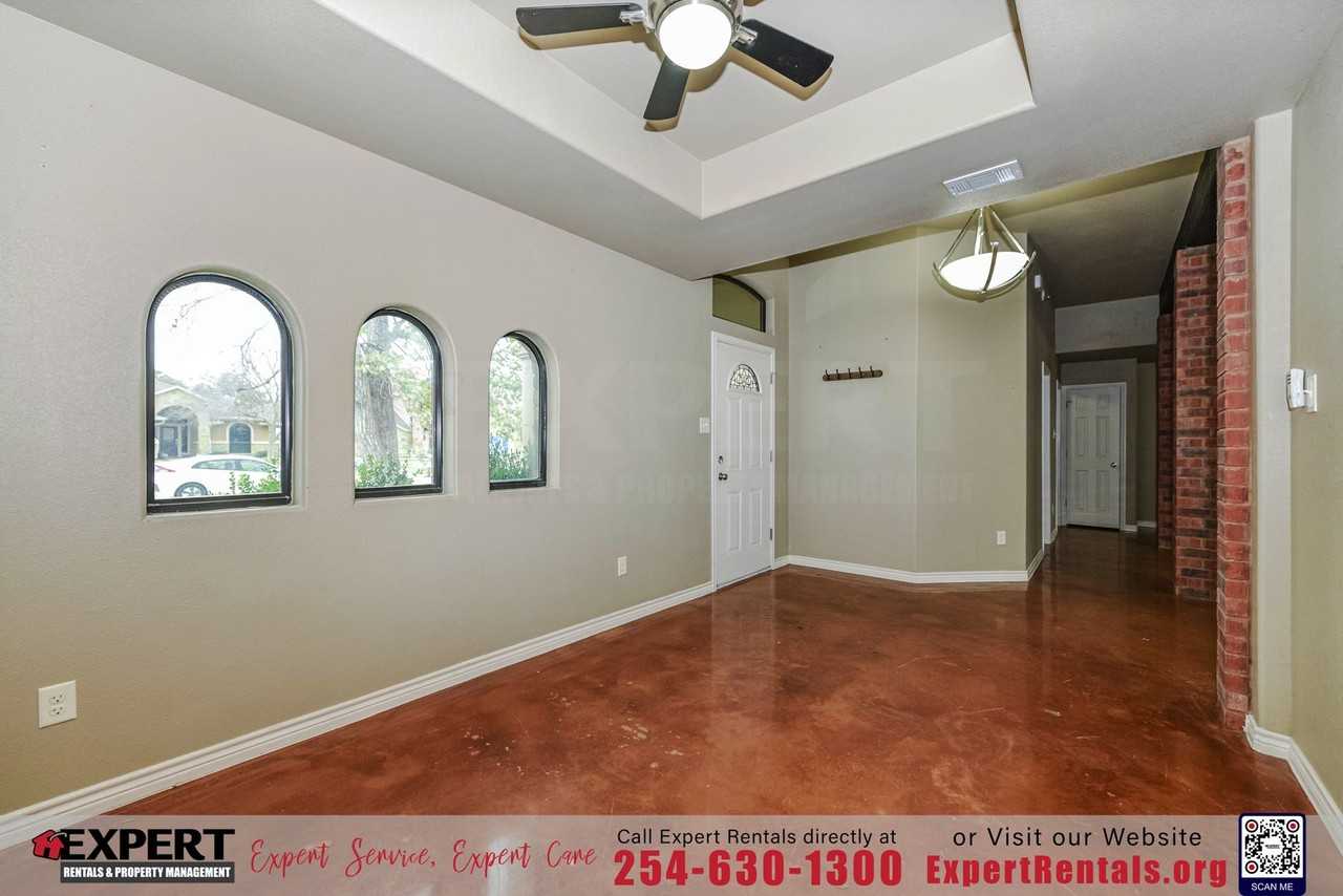 7100 Almond Dr - Photo 6 of 25