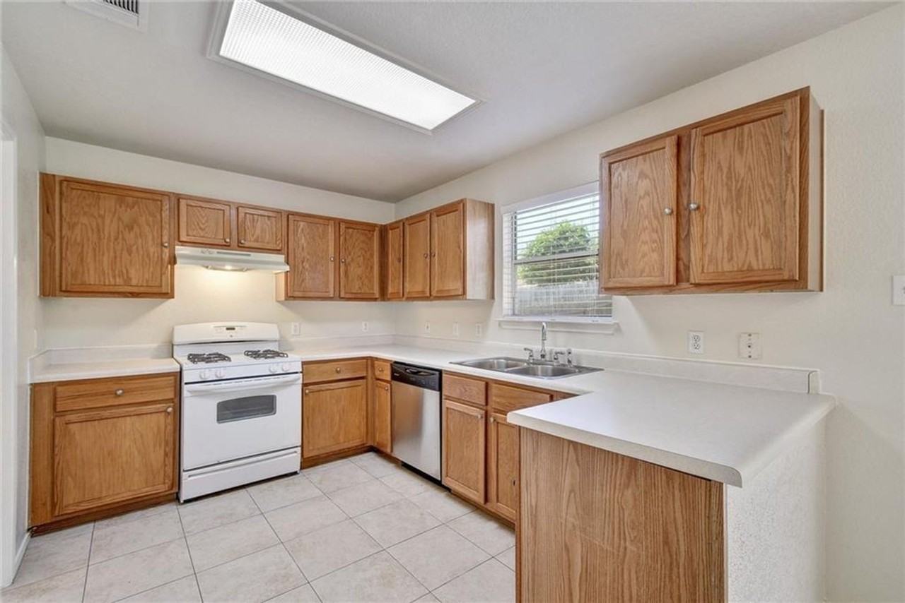 205 Spring Branch Loop - Photo 6 of 23