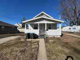 featured image of 846 S 24th St