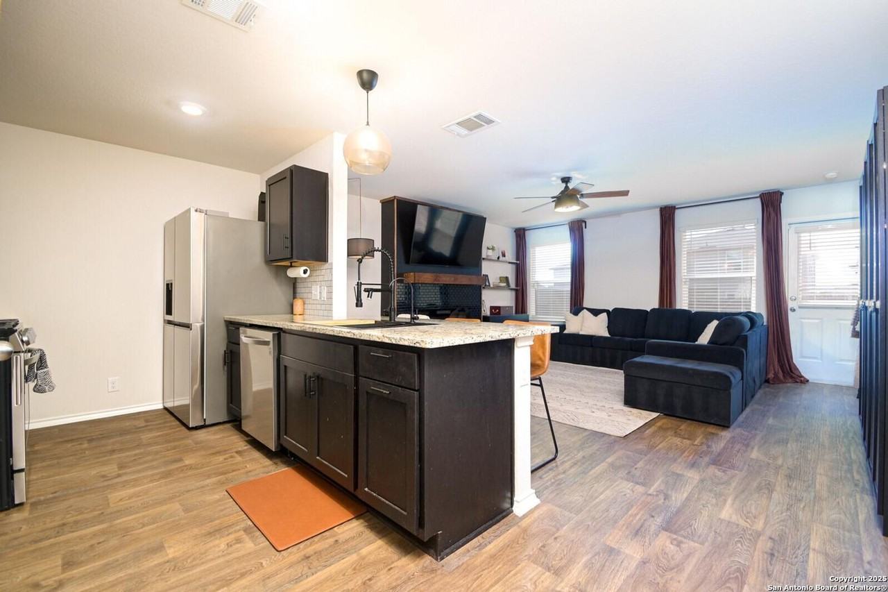 6519 Dynamic Sound - Photo 6 of 14