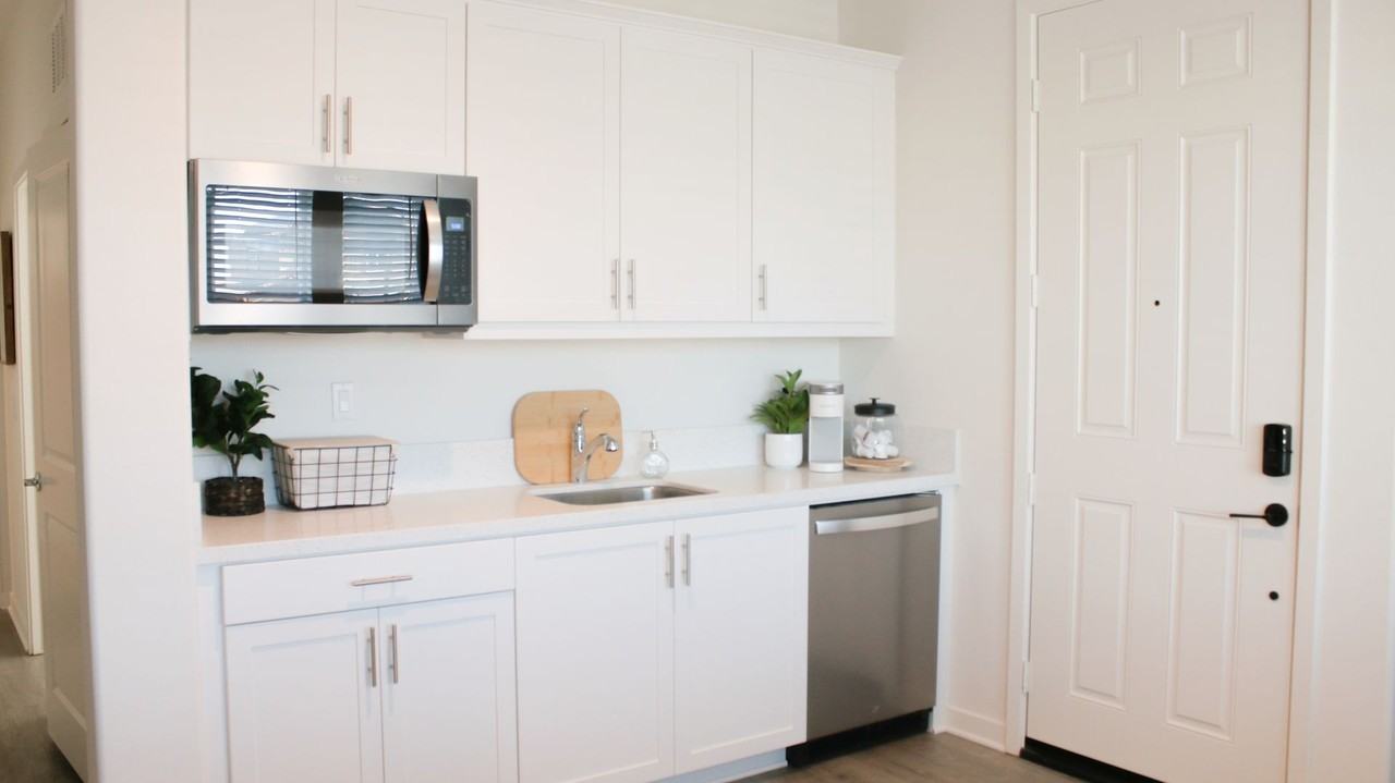 30411 Ridgecrest Rd - Photo 4 of 11