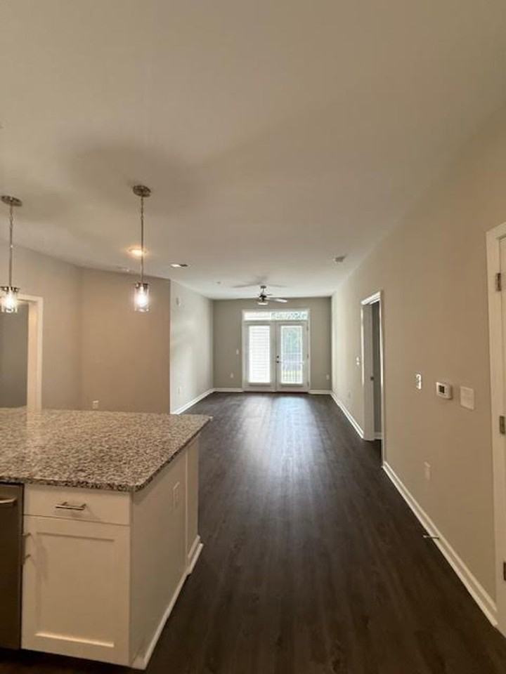 5614 Lucas Ct - Photo 7 of 25