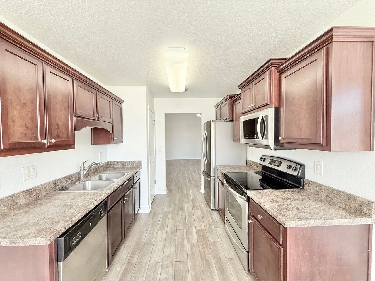 4766 Ashley Place Blvd - Photo 4 of 15