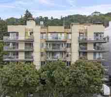 featured image of 1550 Eastlake Ave E