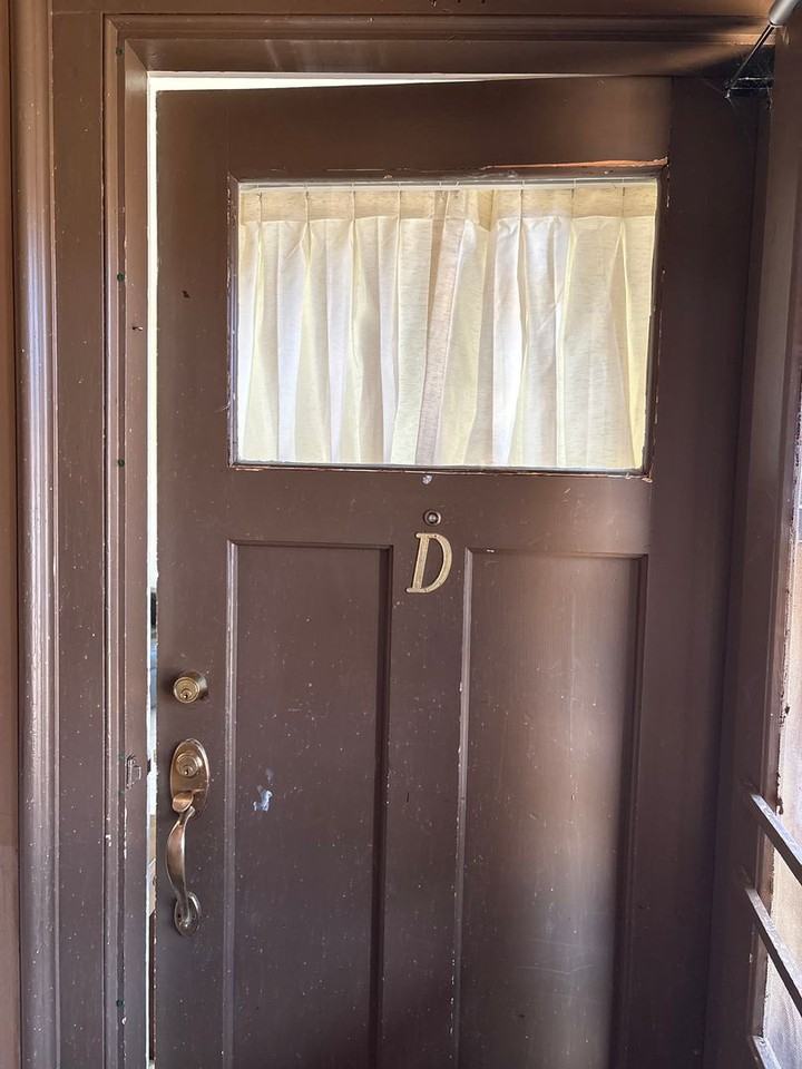 Chapel Apartments - Photo 2 of 18