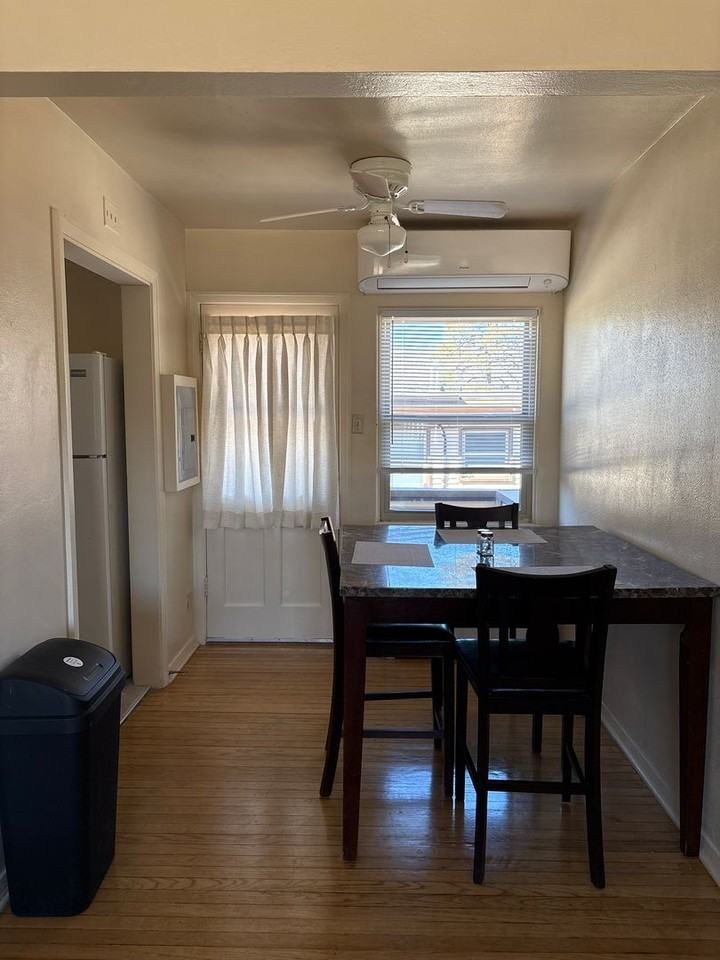 Chapel Apartments - Photo 5 of 18