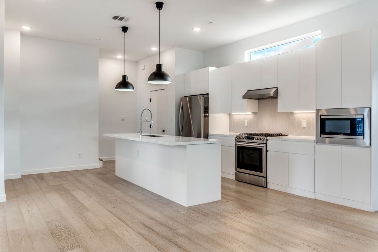 1505 N Garrett Ave - Photo 3 of 13