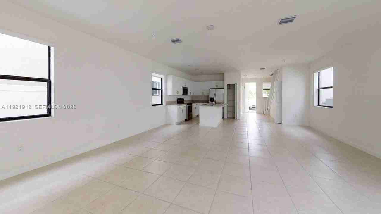 11035 W 35th Way - Photo 3 of 15