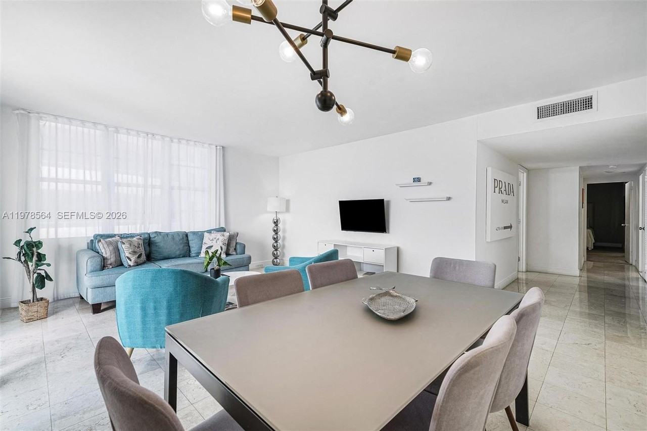 5101 Collins Ave Apt 11b - Photo 4 of 21