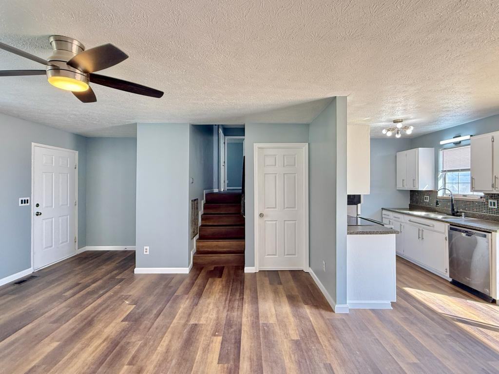 275 Stone Dam Rd - Photo 4 of 23