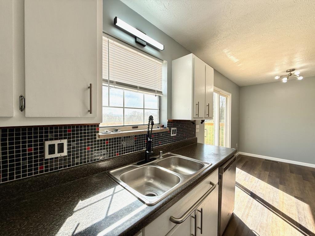 275 Stone Dam Rd - Photo 7 of 23