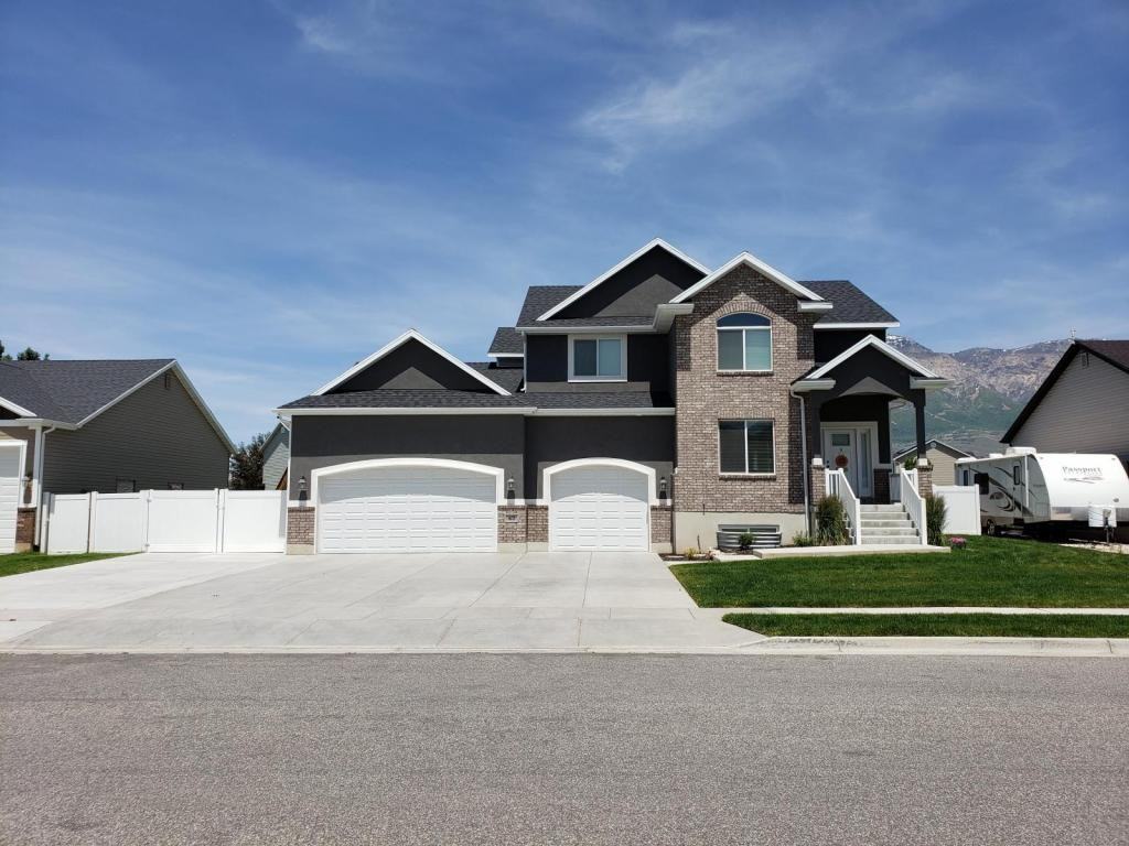 42 E 1825 N - Photo 2 of 30