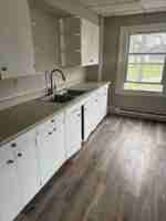 featured image of 1 W Broad St