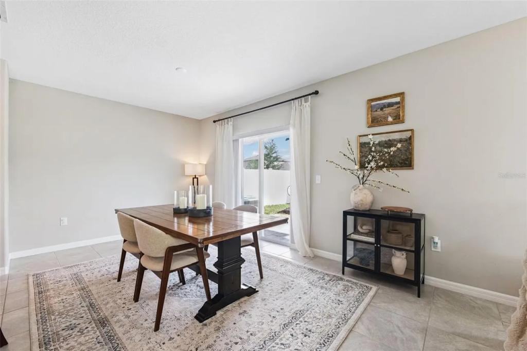 10345 Shady Preserve Dr - Photo 4 of 18