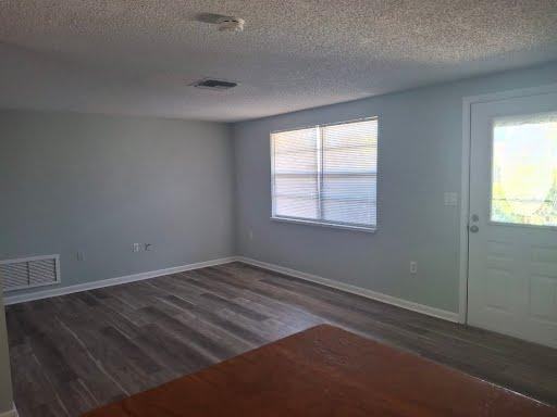 8724 Sabal Way - Photo 3 of 17
