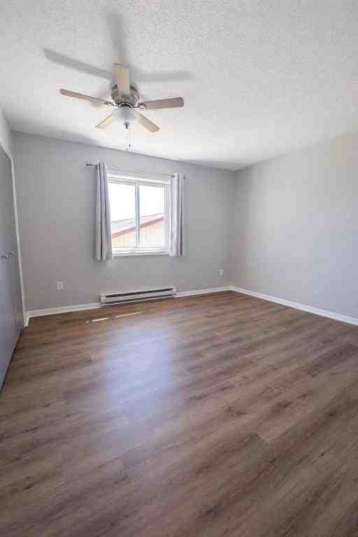 1900 Apartment Dr - Photo 3 of 4