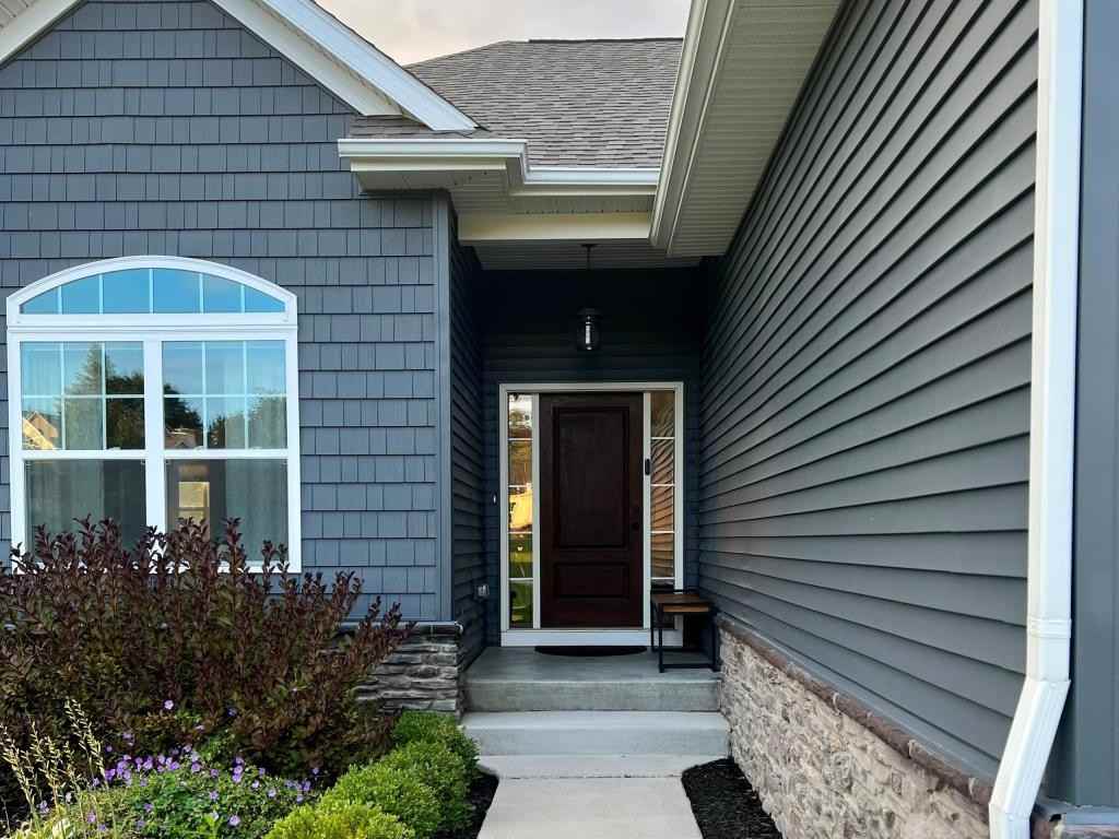 1285 Sweet Grass Trl - Photo 2 of 21