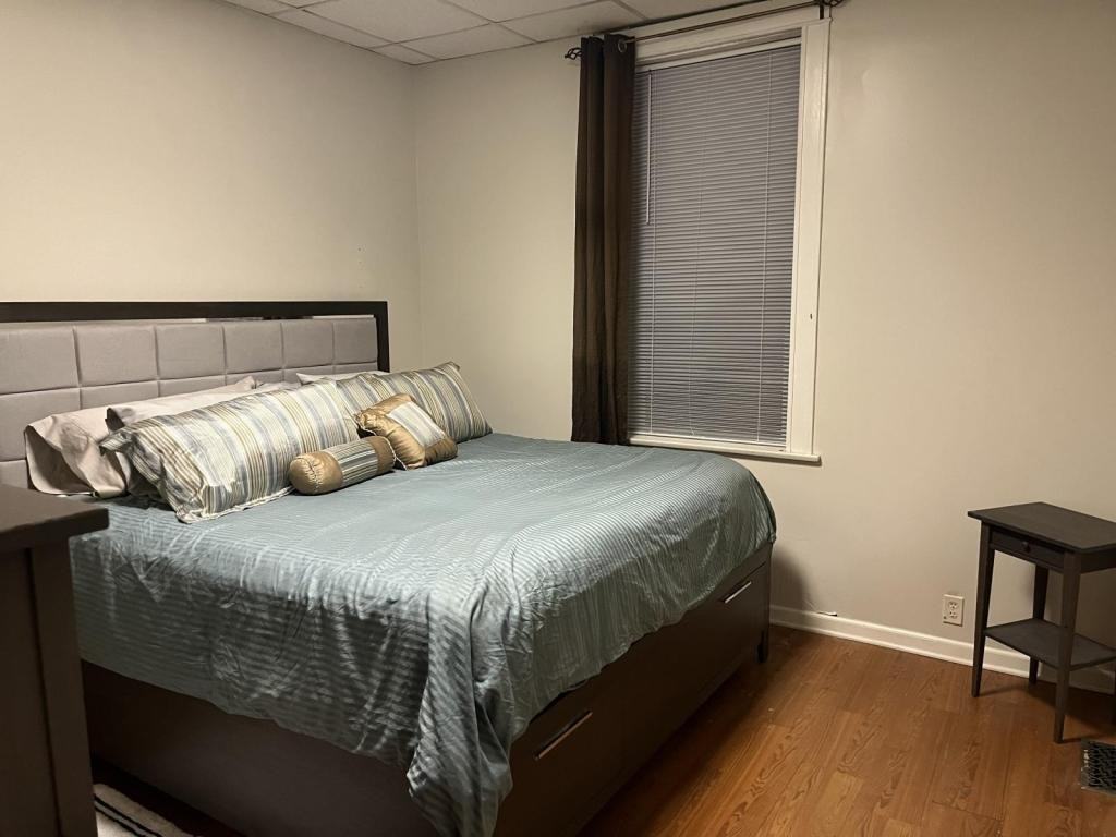 736 Dover Pl ## 1f - Photo 4 of 14