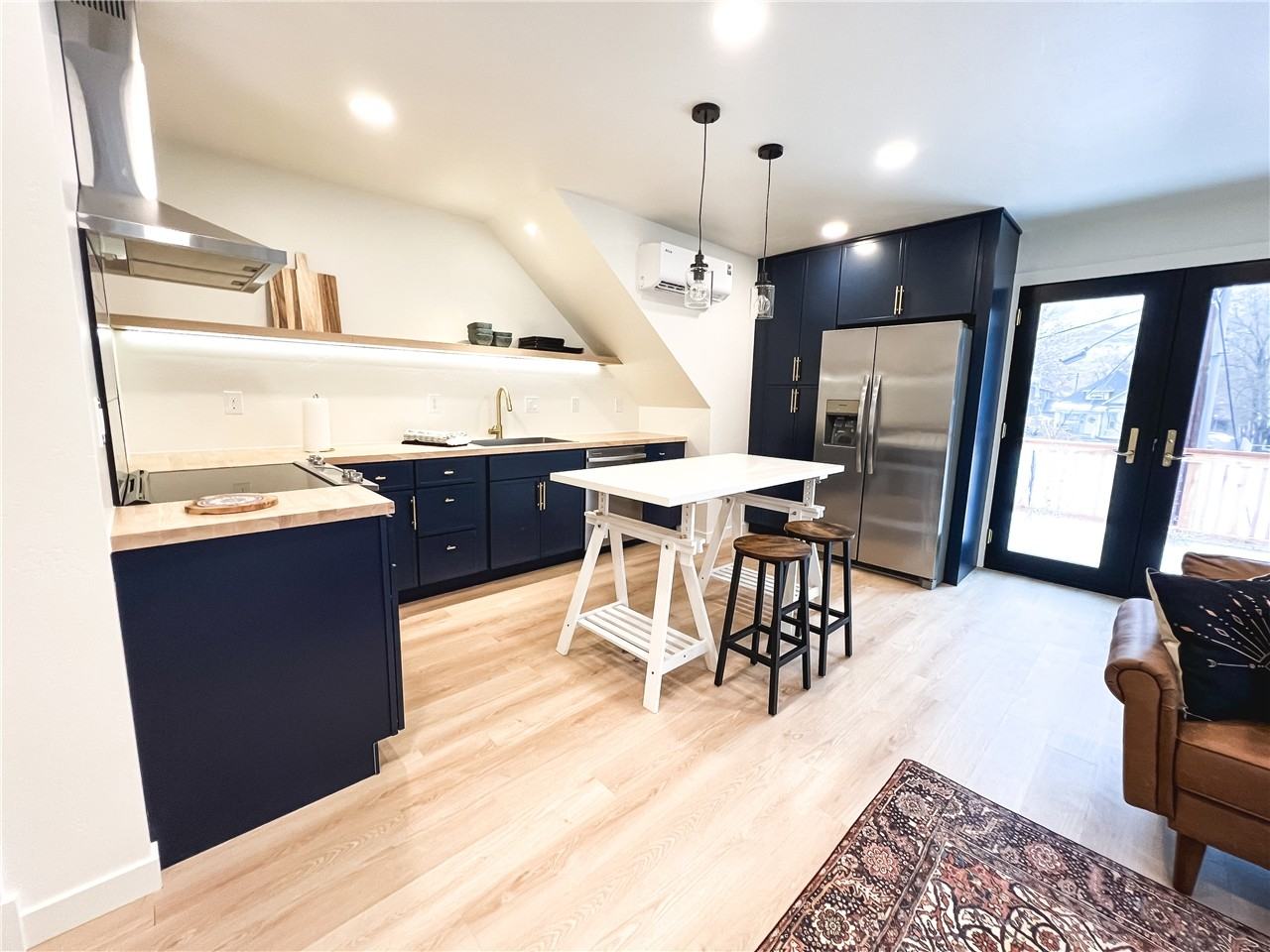 2520 Jefferson Ave - Photo 4 of 34