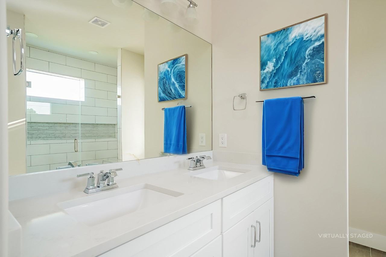 3858 Hoffman St - Photo 6 of 16