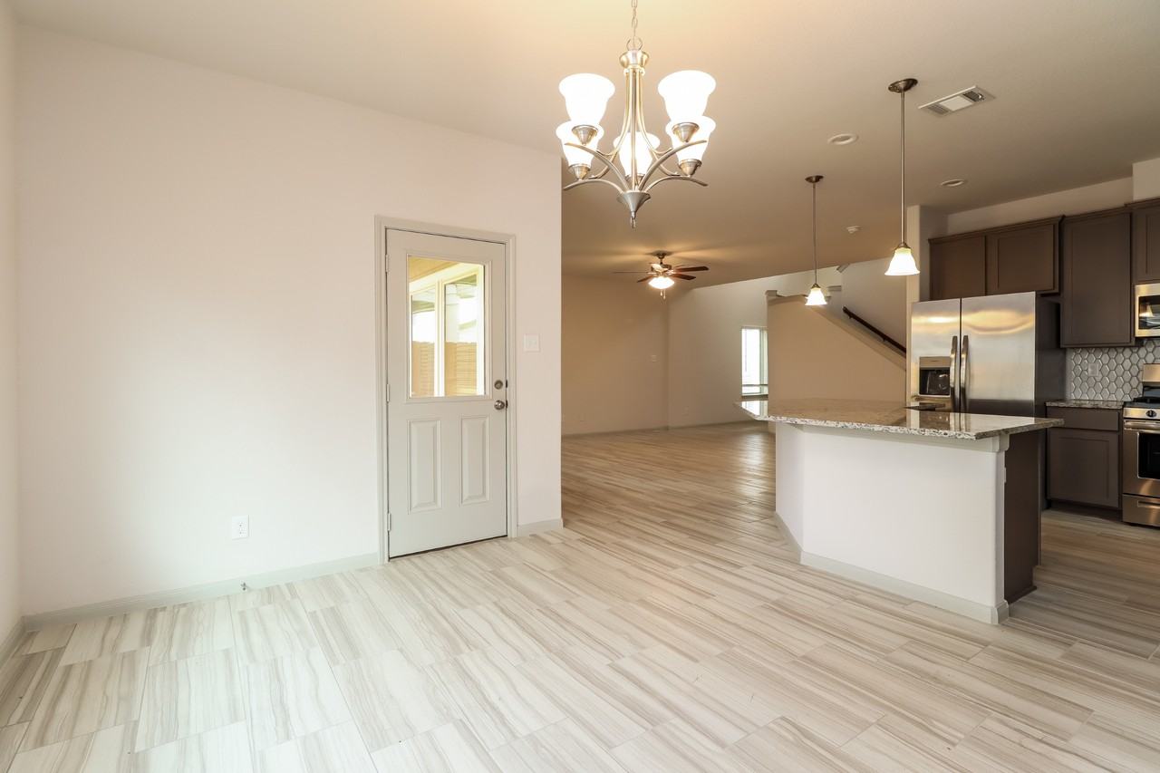 7918 7918 Fijian Cypress Dr - Photo 7 of 28