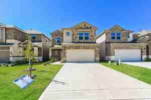 featured image of 7927 7927 Cypress Country Dr