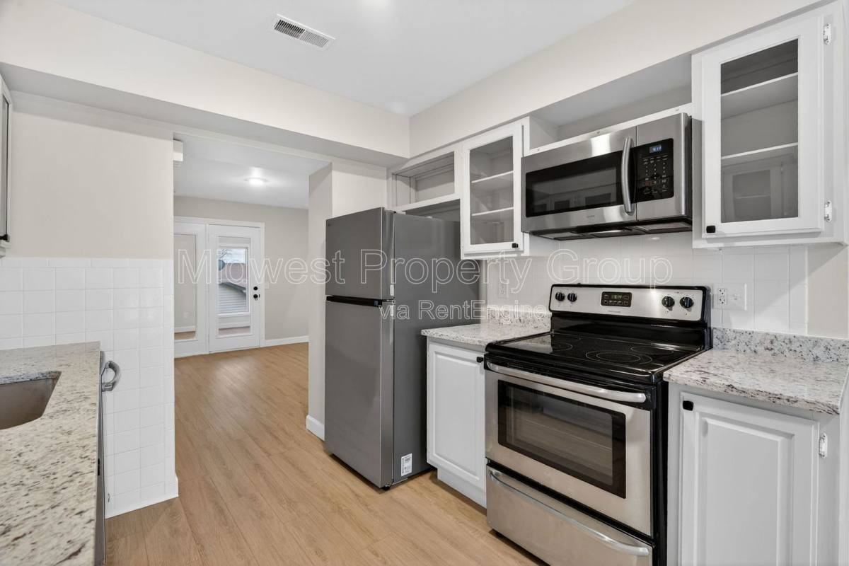 90 Sutters Mill Rd - Photo 3 of 10