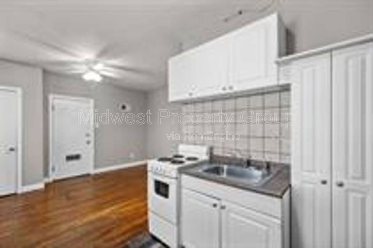 1103 N 2nd St #6 - Photo 4 of 10