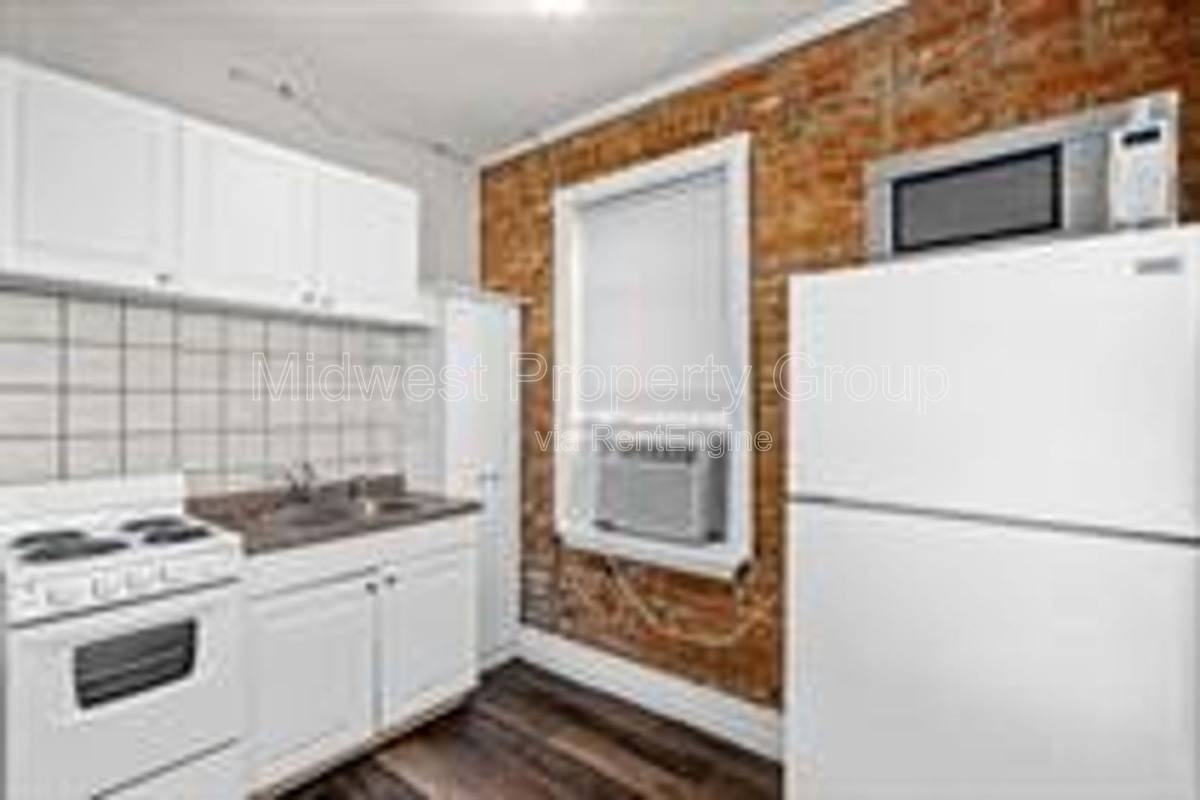 1103 N 2nd St #6 - Photo 6 of 10