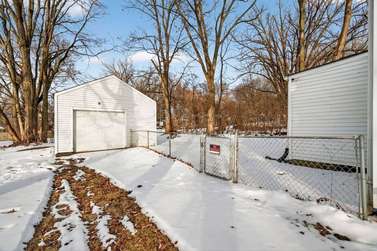 159 Barto Dr - Photo 2 of 10