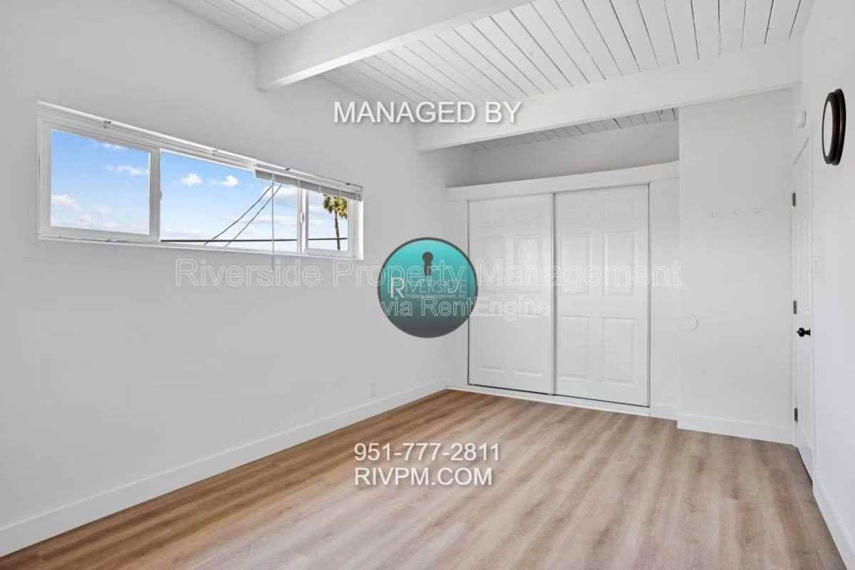 3581 Chicago Ave #J - Photo 4 of 10